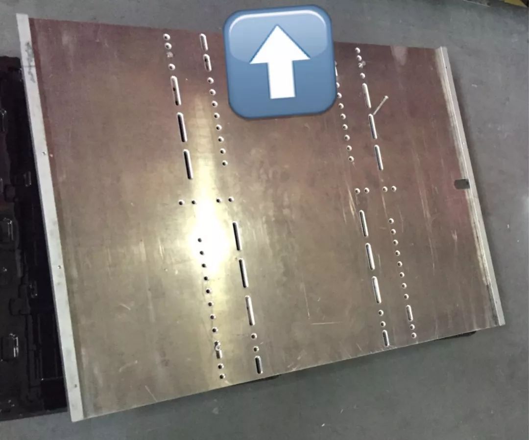 一体吸塑机安装刀模教程(图4) 图片