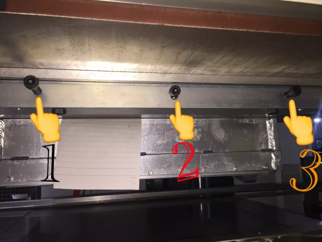 一体吸塑机安装刀模教程(图7) 图片